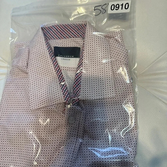 CALABRUM London Mens Button Down Dress Shirt. - Picture 6 of 10